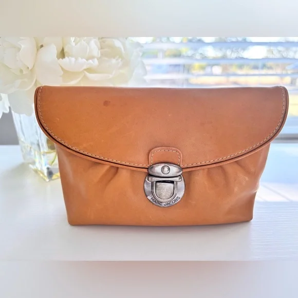 Marc Jacobs Caramel Leather Clutch bag with Silver Metal Hardware - Picture 1 of 14